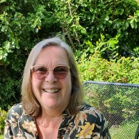 Barbara Bartol