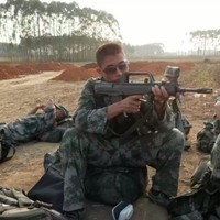 周柏君