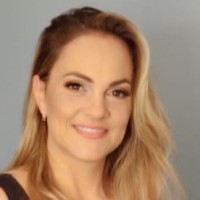 Liziane Castro