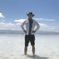 郝逸凡