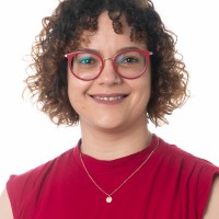 Camila de Souza Barbosa