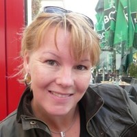 Petra Van Es