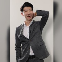 Raymond W. Lo