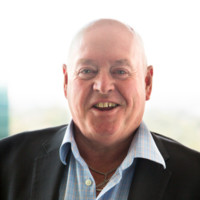 Stephen Pratt
