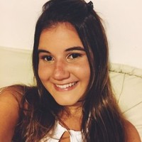 Betânia Moscon
