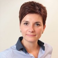 Юлия Останина