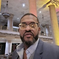 Steven L Willis