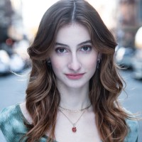 Lola Arenas