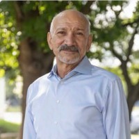 Chakib C.