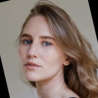 Cecelia Foster