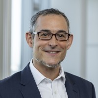 Ulrich Kirschner, Cfa