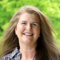 Julie Defee