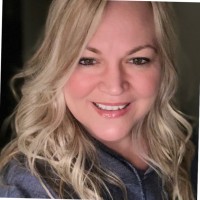 Mary Vasic, Pacs