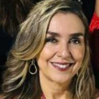 Liana Guimarães