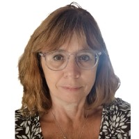 Magda Van Den Bos