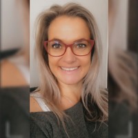 Jacqueline Ooms