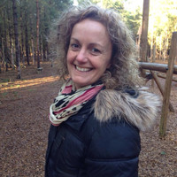 Lisa Barnard