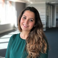 Laura Winkow Gómez