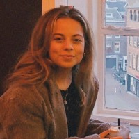 Mellanie Smit