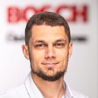 Zoltan Uhlar