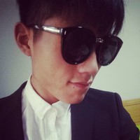 王效东