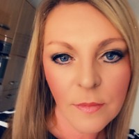 Ellys Mckenzie