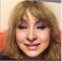 Dr.Julia Voynarovitch-Zankoff