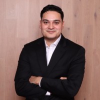 Alejandro Flores