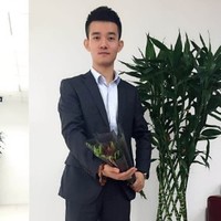 杨浩龙