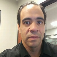 Carlos Torres