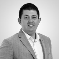 Eduardo Pires