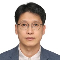 Jin Soo Yang