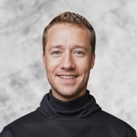 Dr. Simon Oster