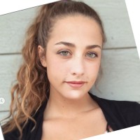 Mikelah Snell
