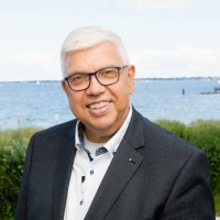 Wolfgang Koll