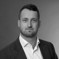 James Giles, Cfa