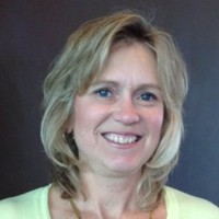 Debra Vis