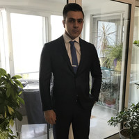 Nariman Akbari