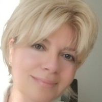 Dr. Anna Boshnakova