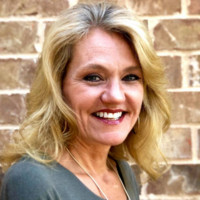 Debbie Kurtz