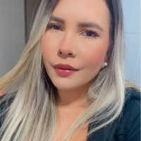 Leandra Reis