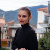 Izabela Menga