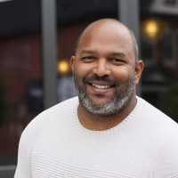 Alejandro J. Gomez