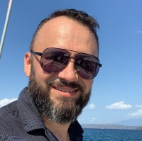 Jonathan López González