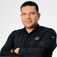 Luis Macías