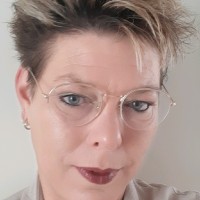 Yvonne Castein