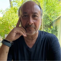 Chris Hewitt