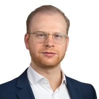 Niklas Adam, Ll.M.