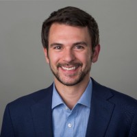 Dr. Simon Pitzen