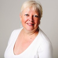 Lesley Appleton